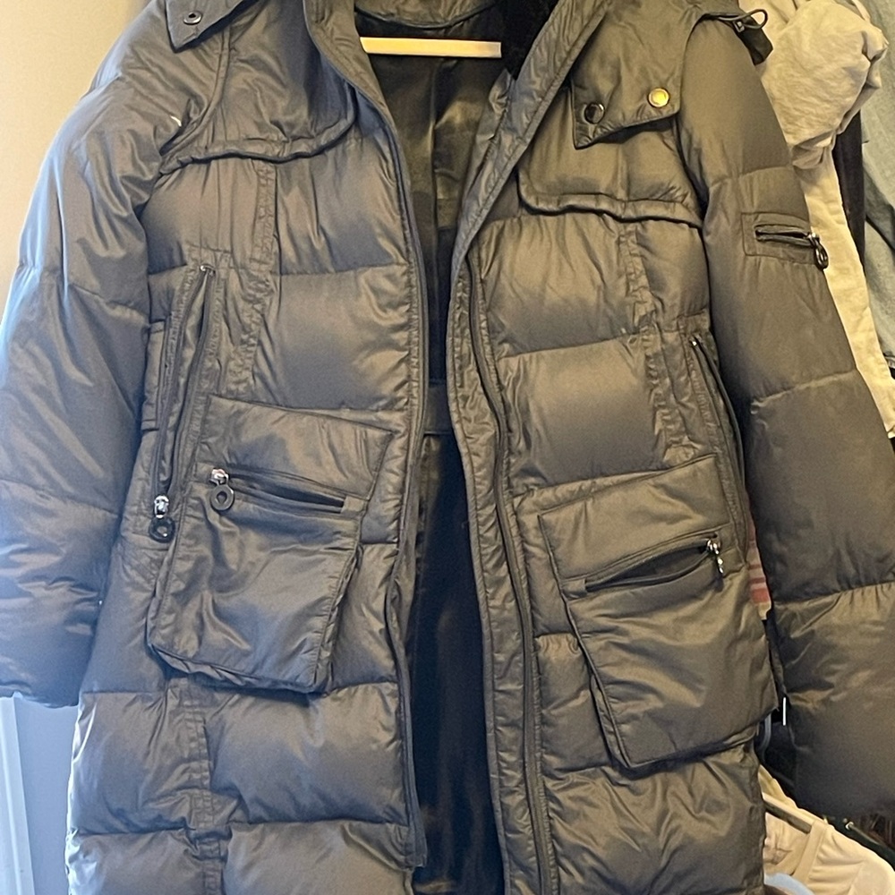 Women’s Calvin Klein Gray Packable, Lightweight Premium Down Puffer Jacket
